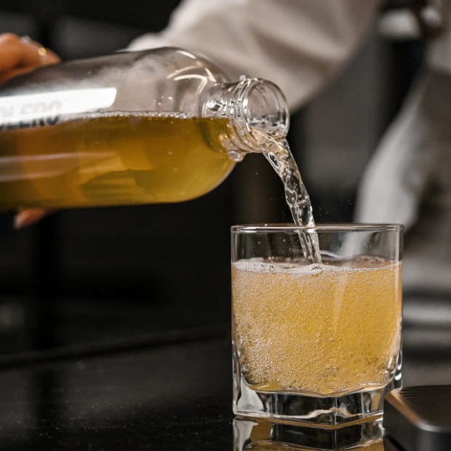 bolero_soda_maker_saturator_black_5