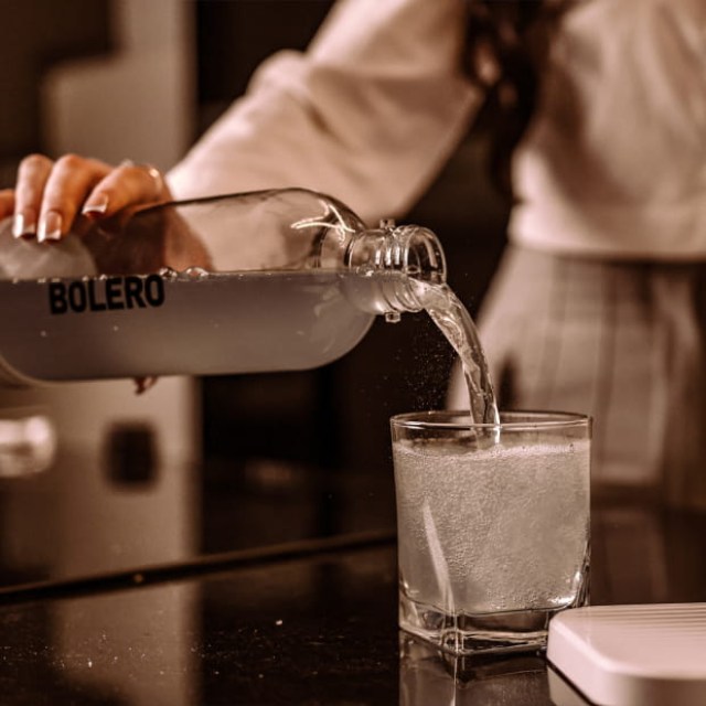 bolero_soda_maker_saturator_white_7
